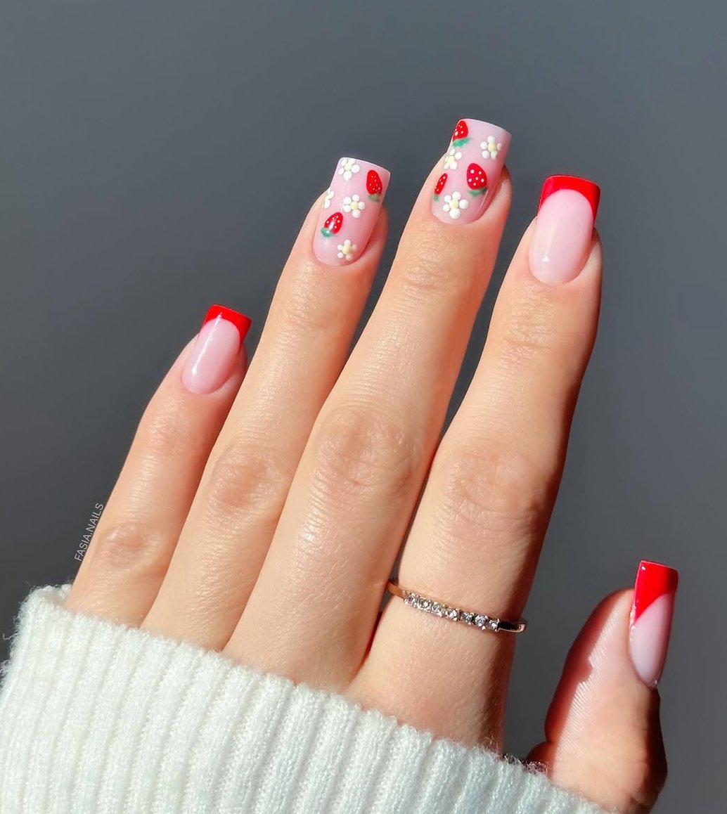 Coral Gold Flake Nails