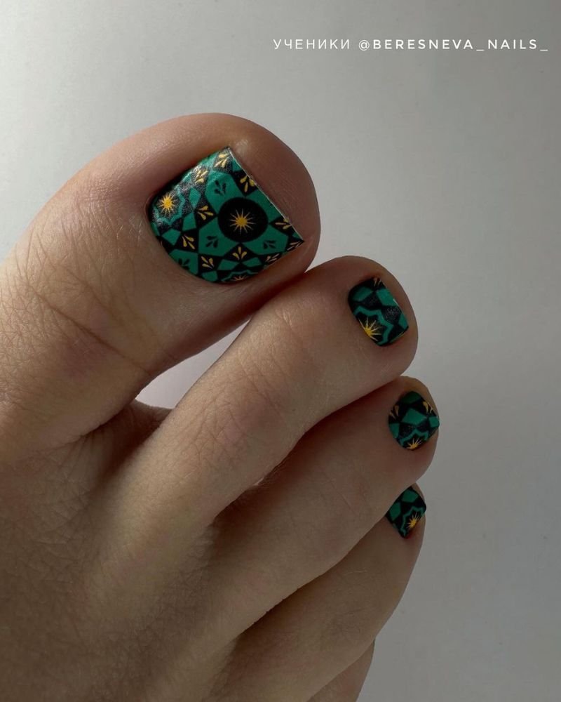 Artistic Summer Canvas Toes