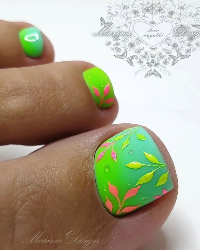 Teal Leaf Gradient Toes